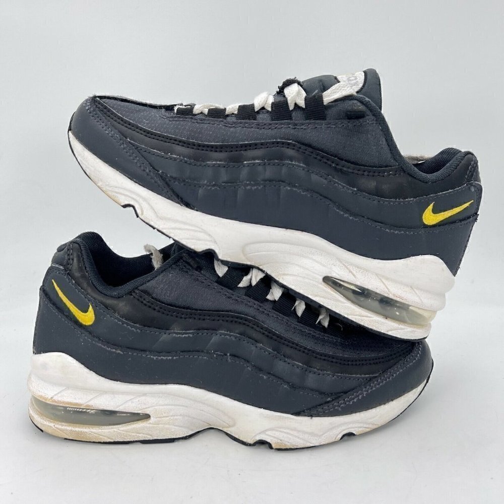 Nike Boys Air Max 95 905348-028 Low Top Black Athletic Sneaker Shoes Size 4.5 - Picture 5 of 12